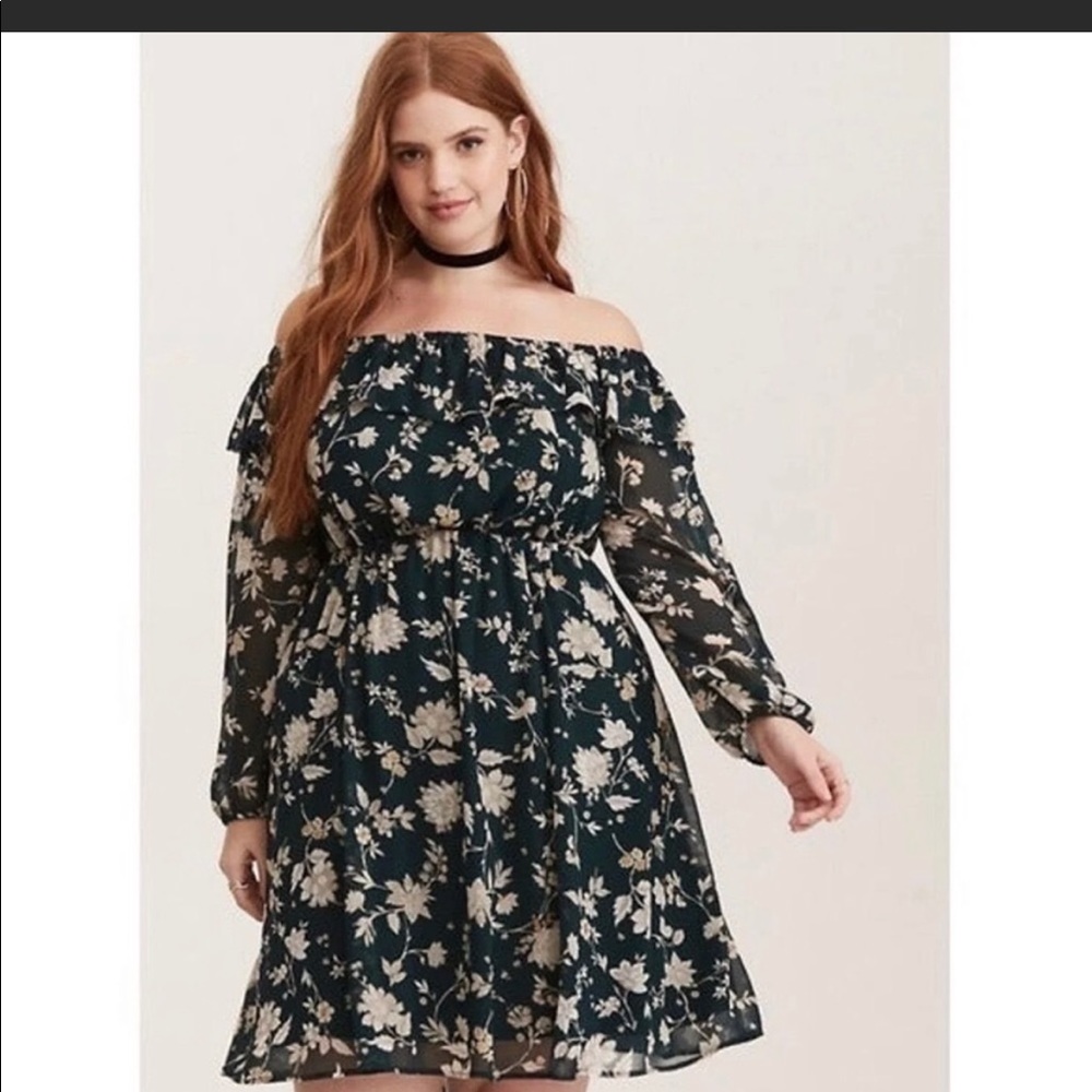 Off-Shoulder Dark Green Floral Dress